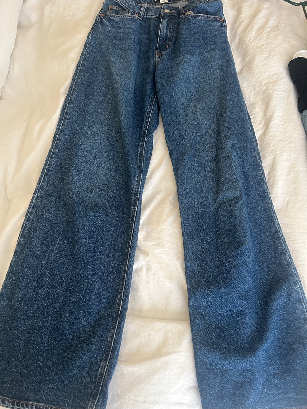 H&M Medium-Dark Blue High-Rise Wide Leg Denim Jeans - Picture 4 of 5